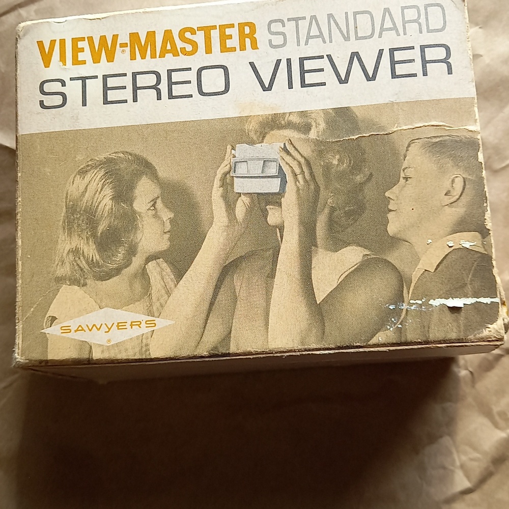 View Master Standard Stereo Viewer - Picture 4 of 6